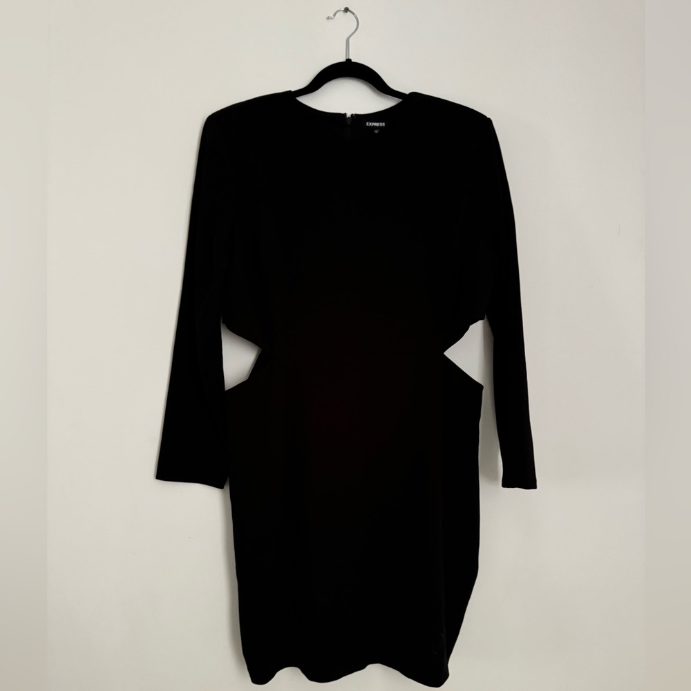EXPRESS black long sleeve dress with side cutout. size XL. NWT.